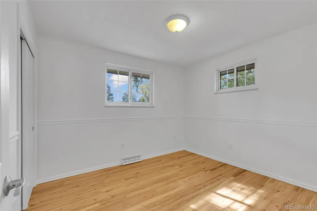 3019 S Eaton Street Denver CO 80227