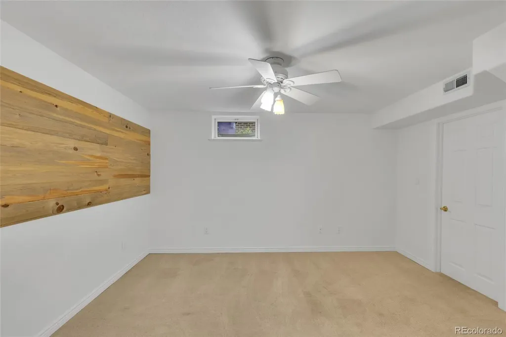 3019 S Eaton Street Denver CO 80227