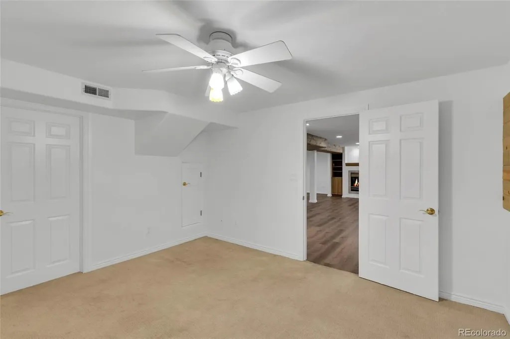 3019 S Eaton Street Denver CO 80227