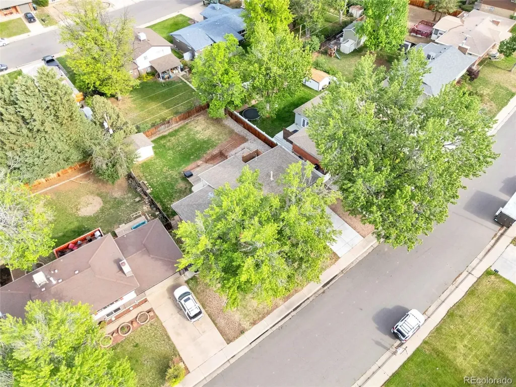 3019 S Eaton Street Denver CO 80227