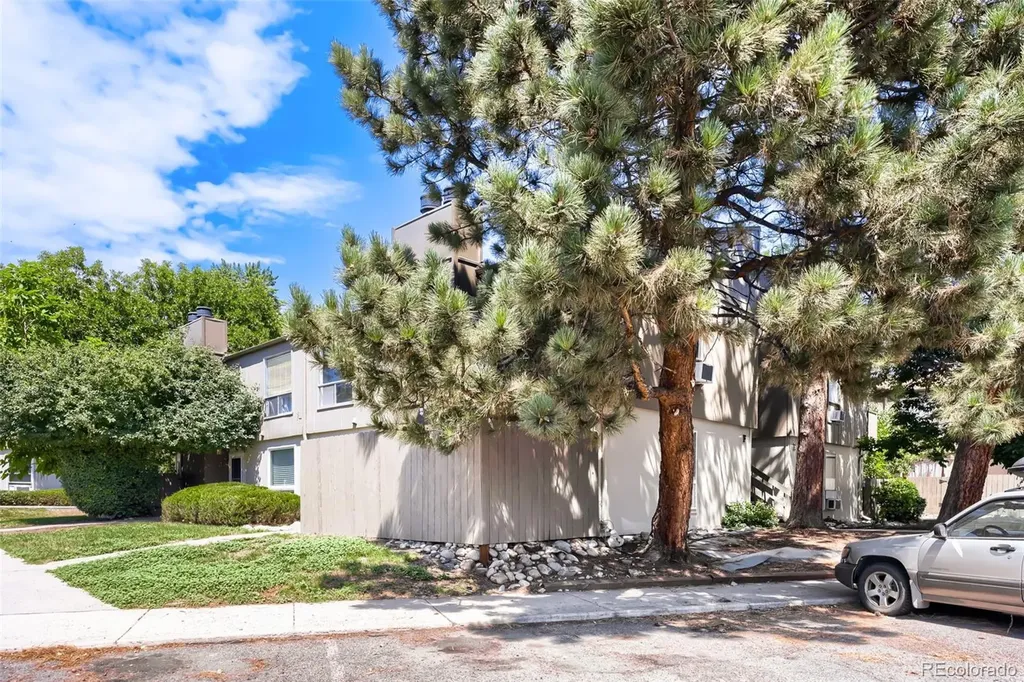7373 W Florida Avenue Denver CO 80232