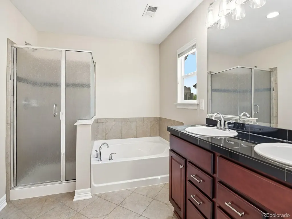 2633 Havana Street Denver CO 80238