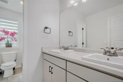 6264 N Lisbon Street Aurora CO 80019
