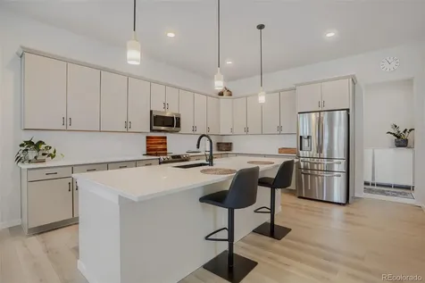 6264 N Lisbon Street Aurora CO 80019