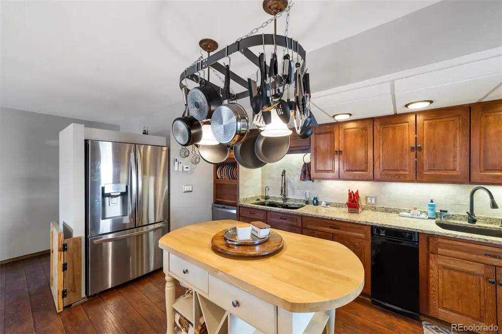 817 E Clarion Drive Pueblo CO 81007