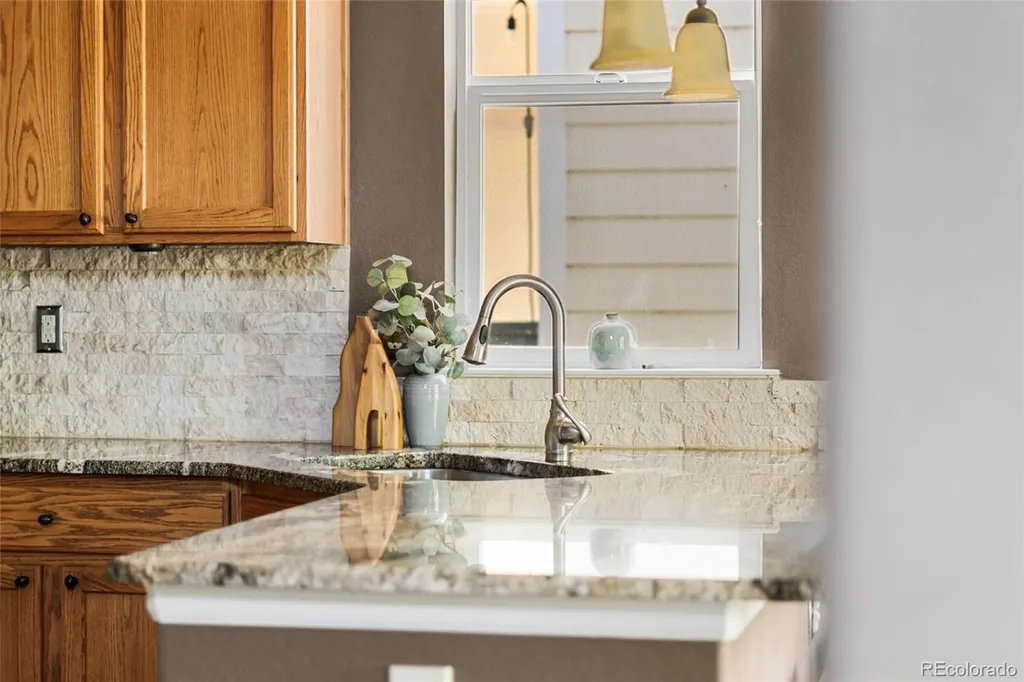 5934 S Yampa Street Aurora CO 80016