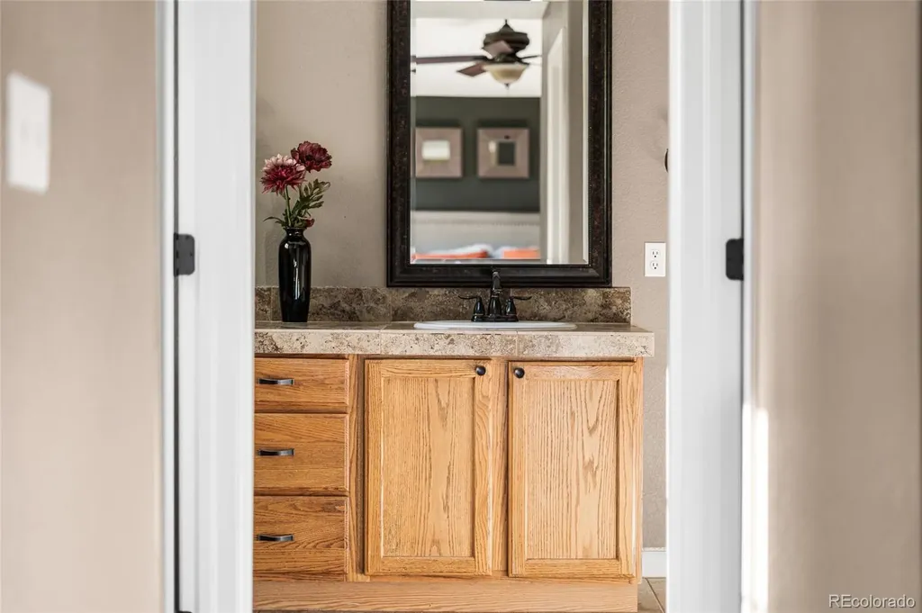 5934 S Yampa Street Aurora CO 80016