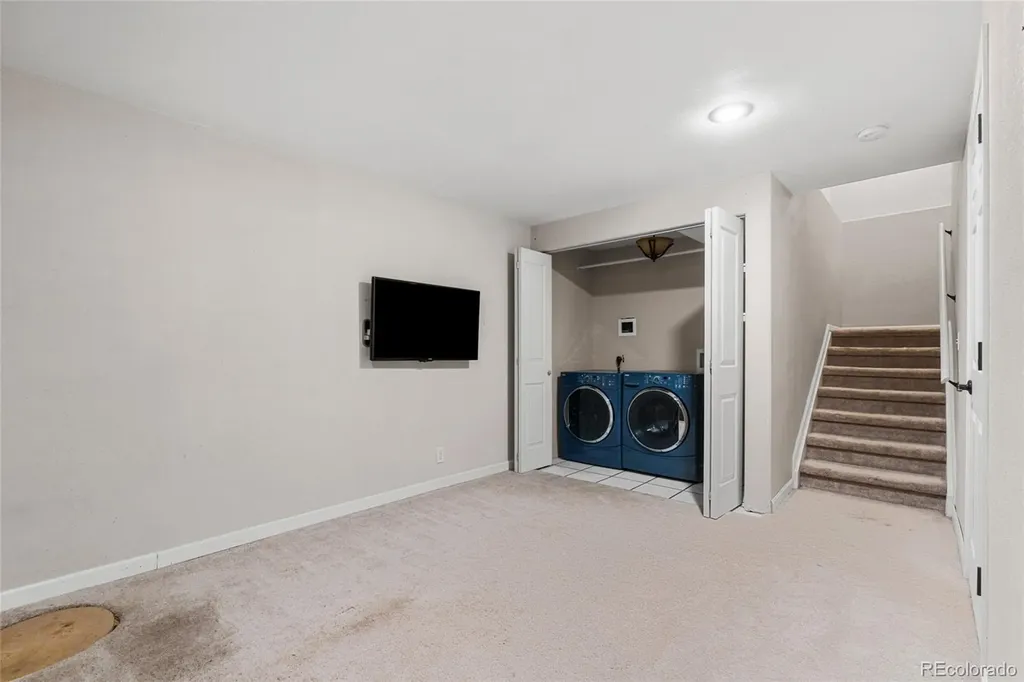 5934 S Yampa Street Aurora CO 80016
