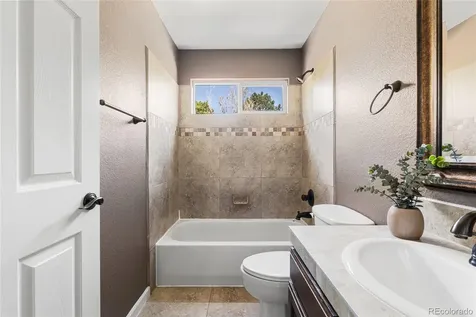 5934 S Yampa Street Aurora CO 80016