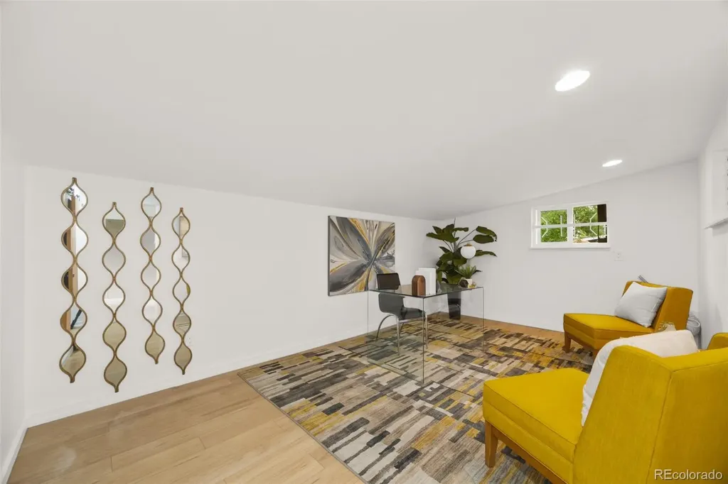 2550 S Newton Street Denver CO 80219
