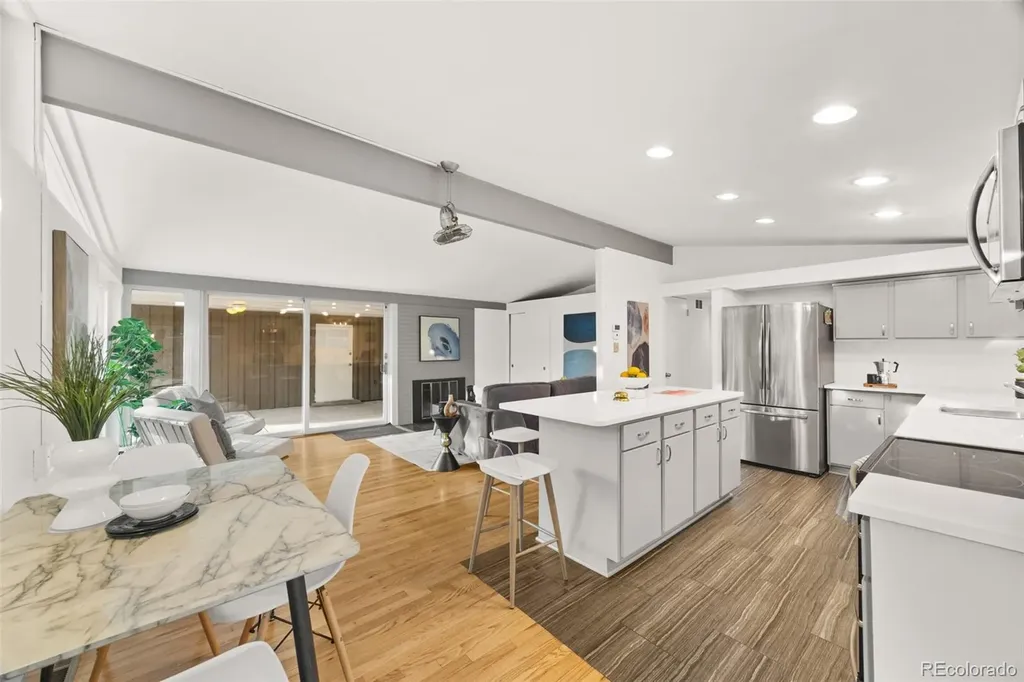 2550 S Newton Street Denver CO 80219
