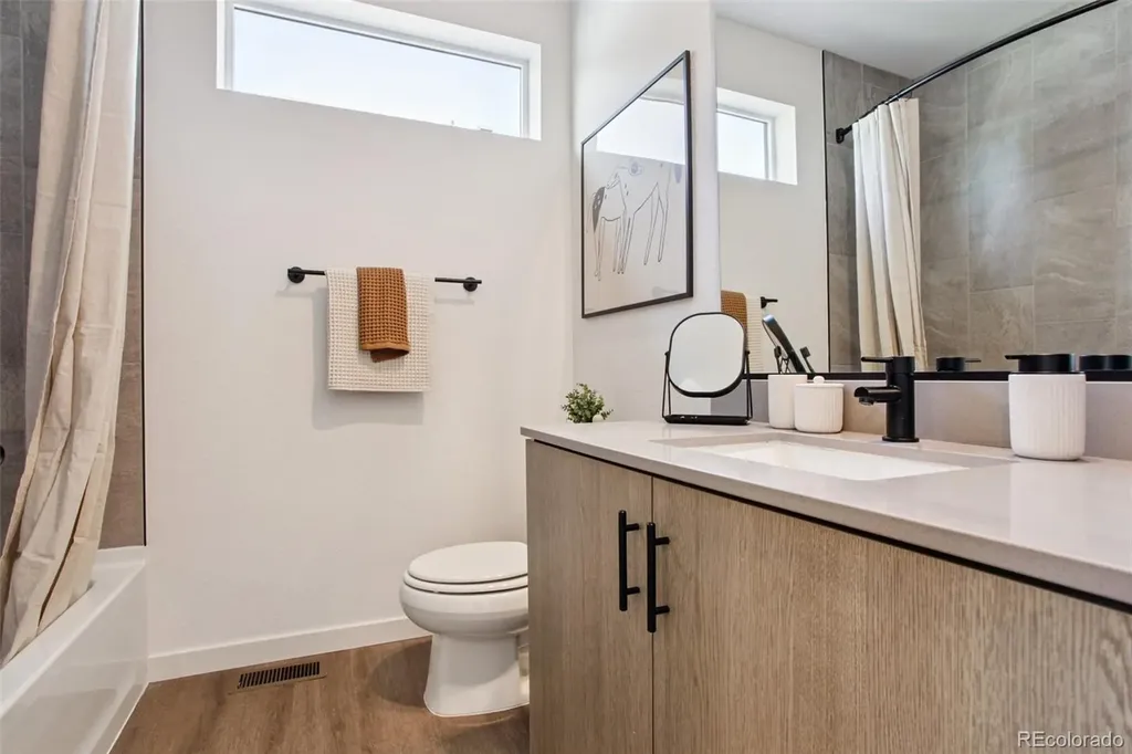 6565 Meade Way Arvada CO 80003