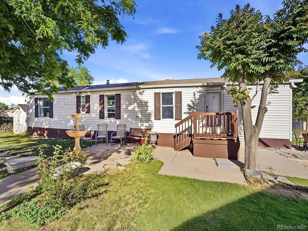 4211 E 100th Avenue Thornton CO 80229
