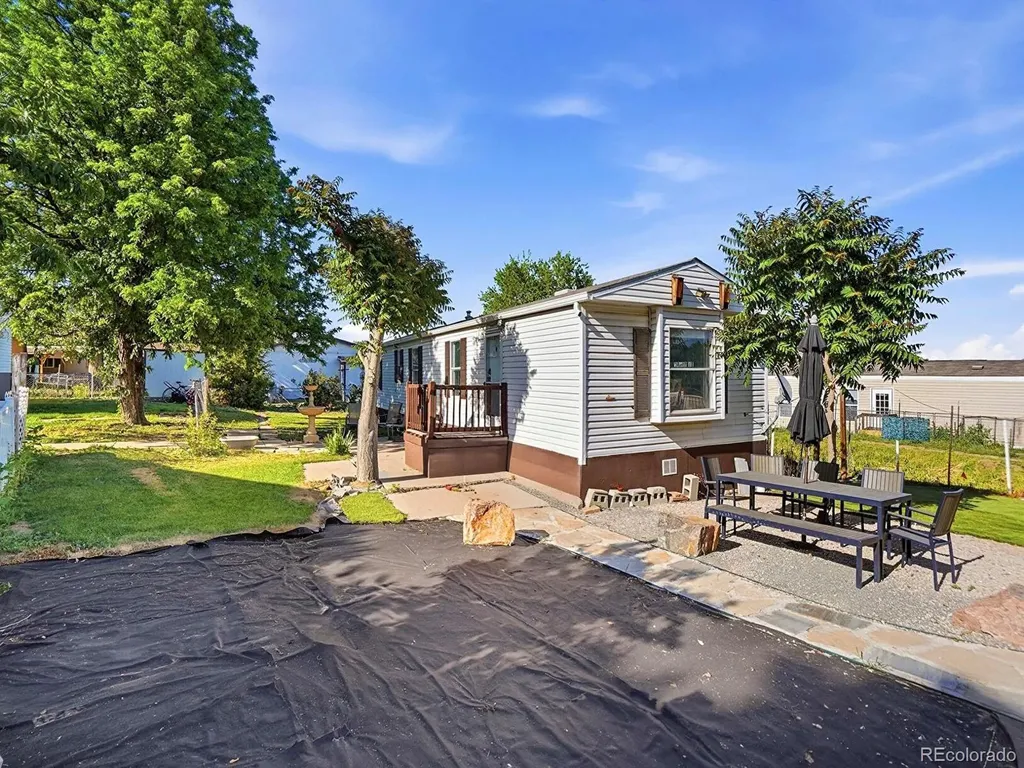 4211 E 100th Avenue Thornton CO 80229