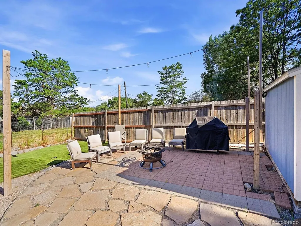 4211 E 100th Avenue Thornton CO 80229