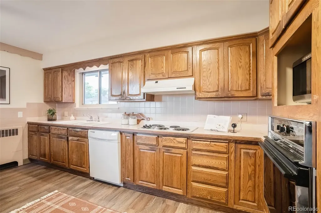 7625 W 25th Avenue Lakewood CO 80214