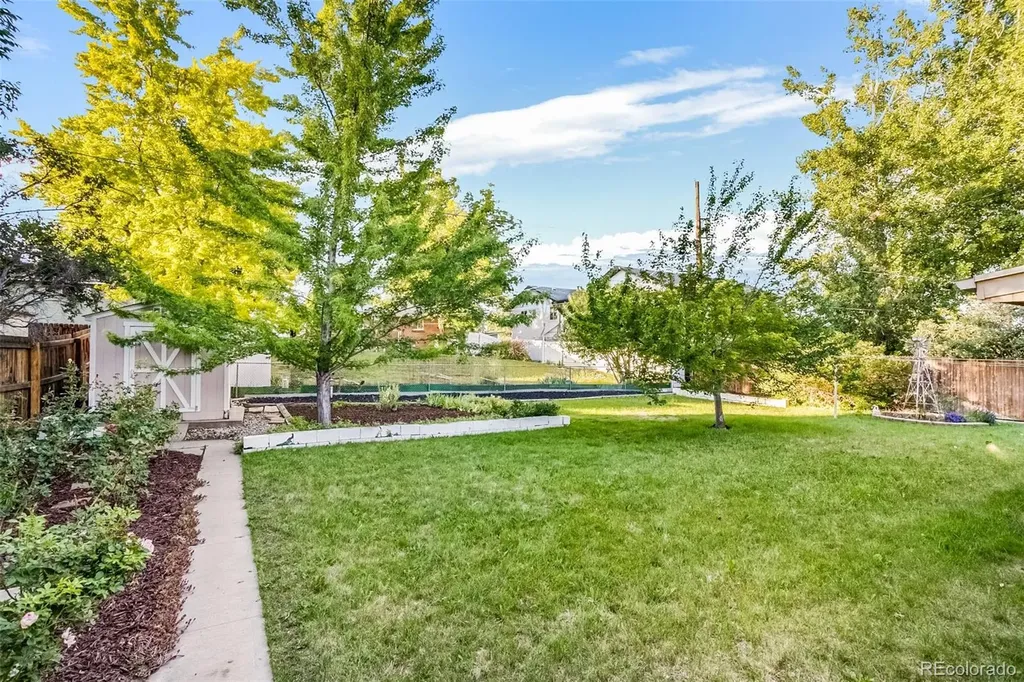7625 W 25th Avenue Lakewood CO 80214