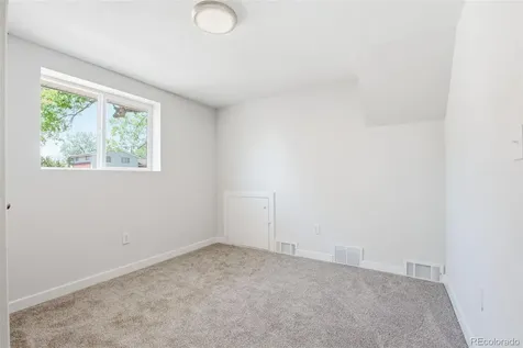 672 Elkhart Street Aurora CO 80011