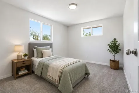 672 Elkhart Street Aurora CO 80011