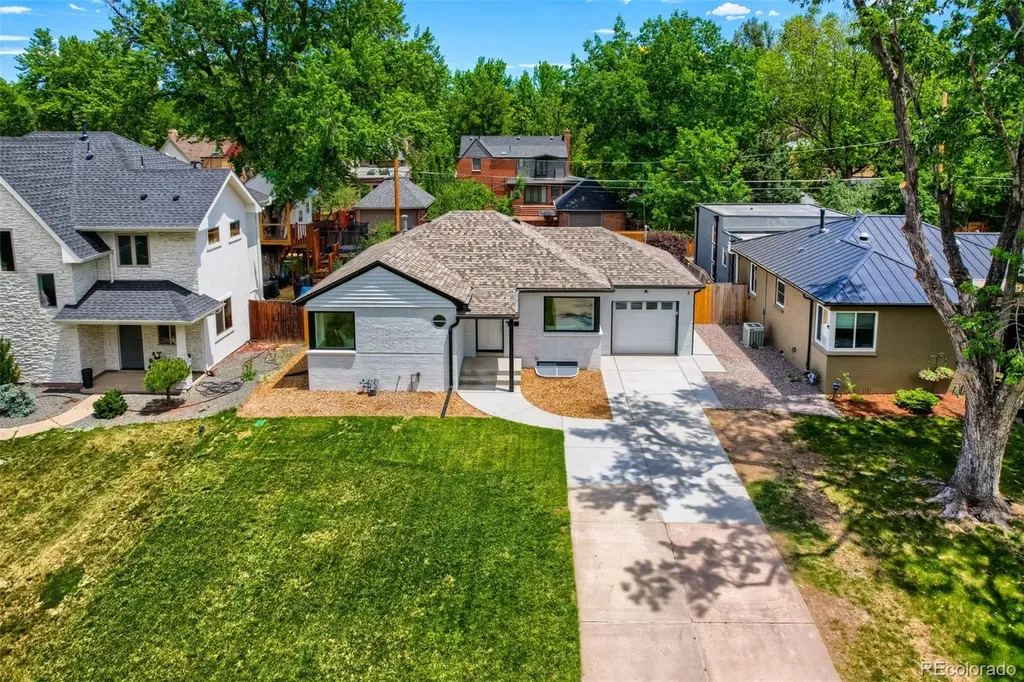 940 Magnolia Street Denver CO 80220