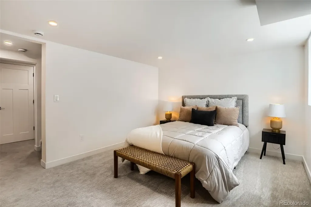940 Magnolia Street Denver CO 80220