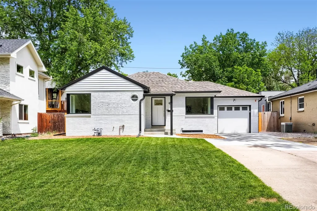 940 Magnolia Street Denver CO 80220