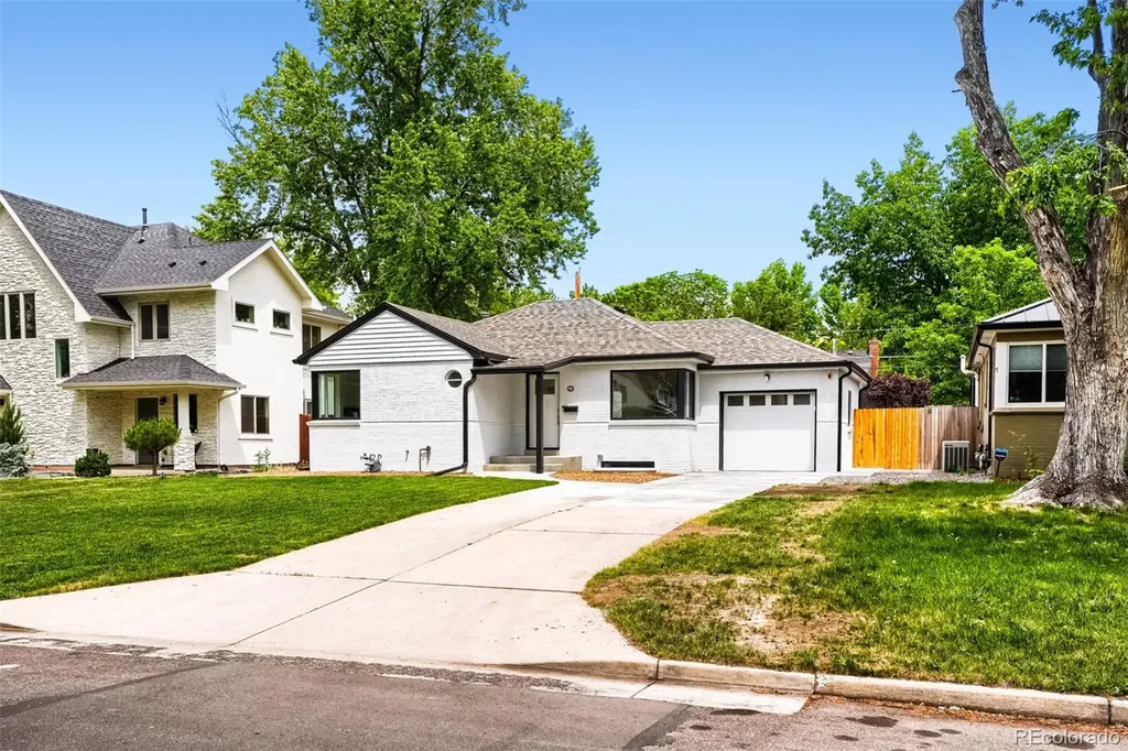 940 Magnolia Street Denver CO 80220