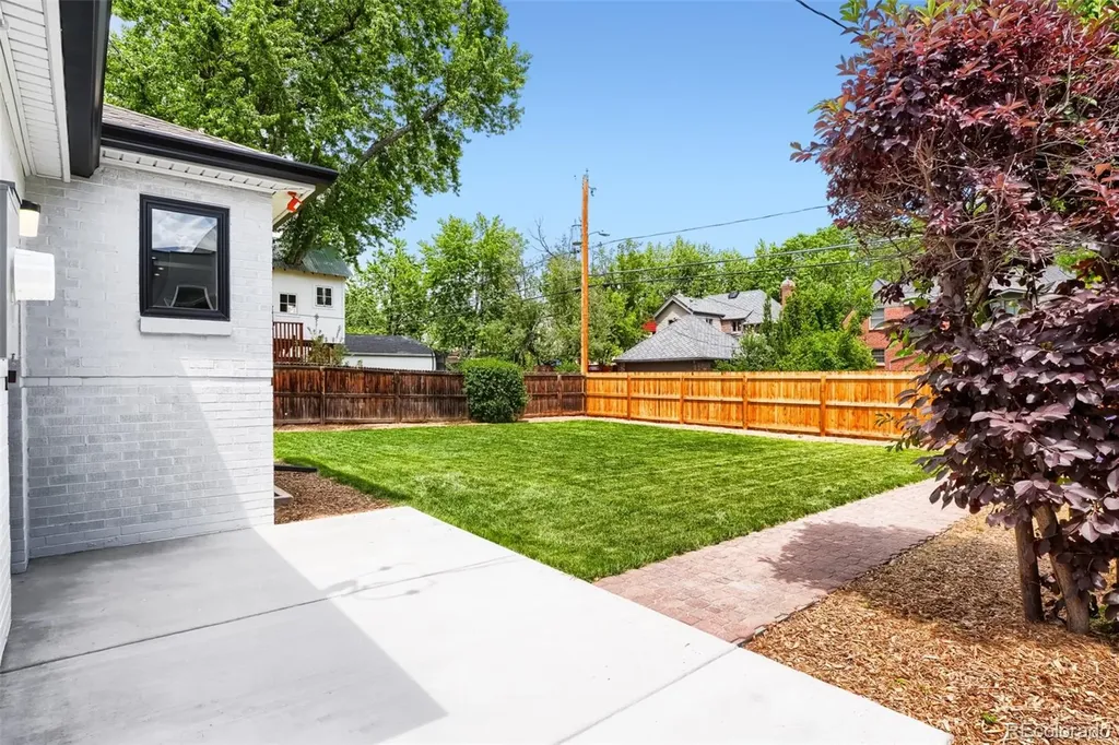 940 Magnolia Street Denver CO 80220