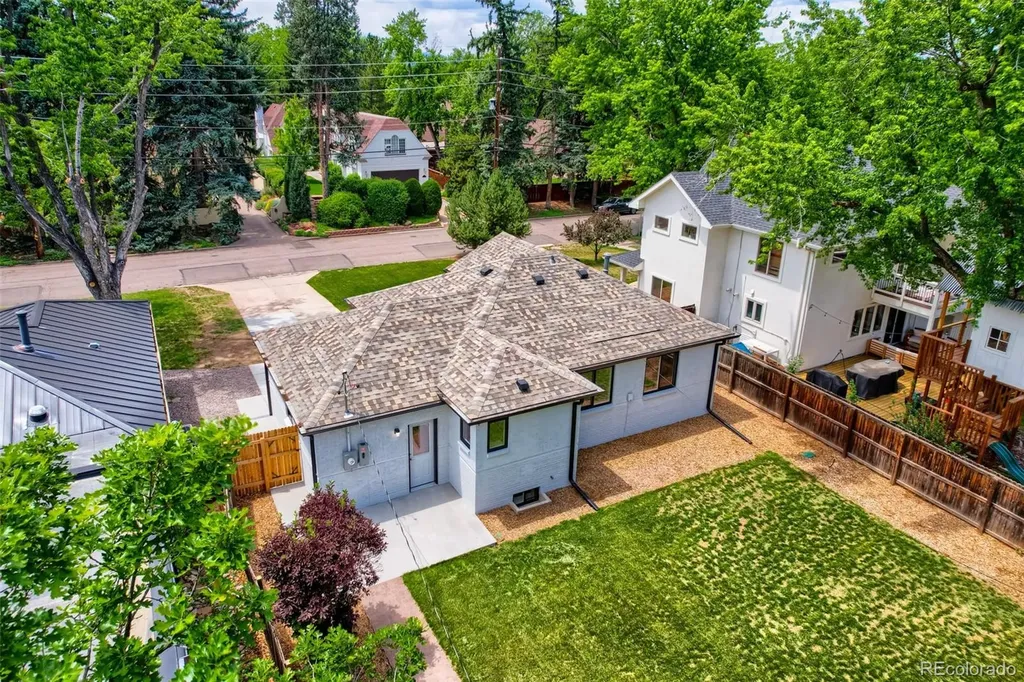 940 Magnolia Street Denver CO 80220