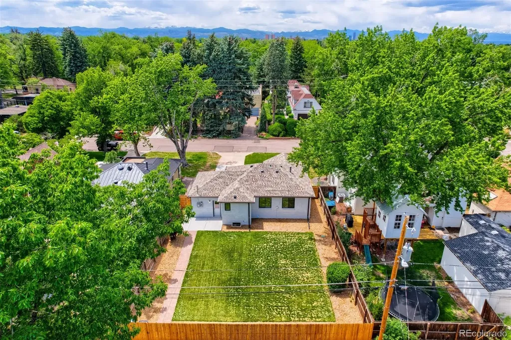 940 Magnolia Street Denver CO 80220