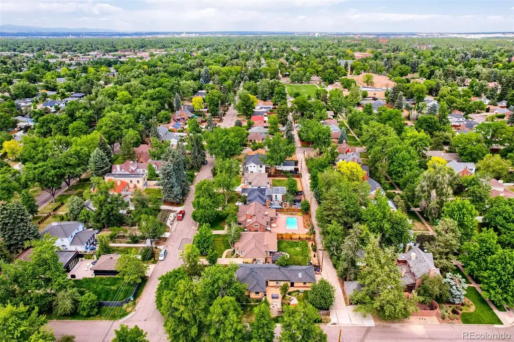 940 Magnolia Street Denver CO 80220