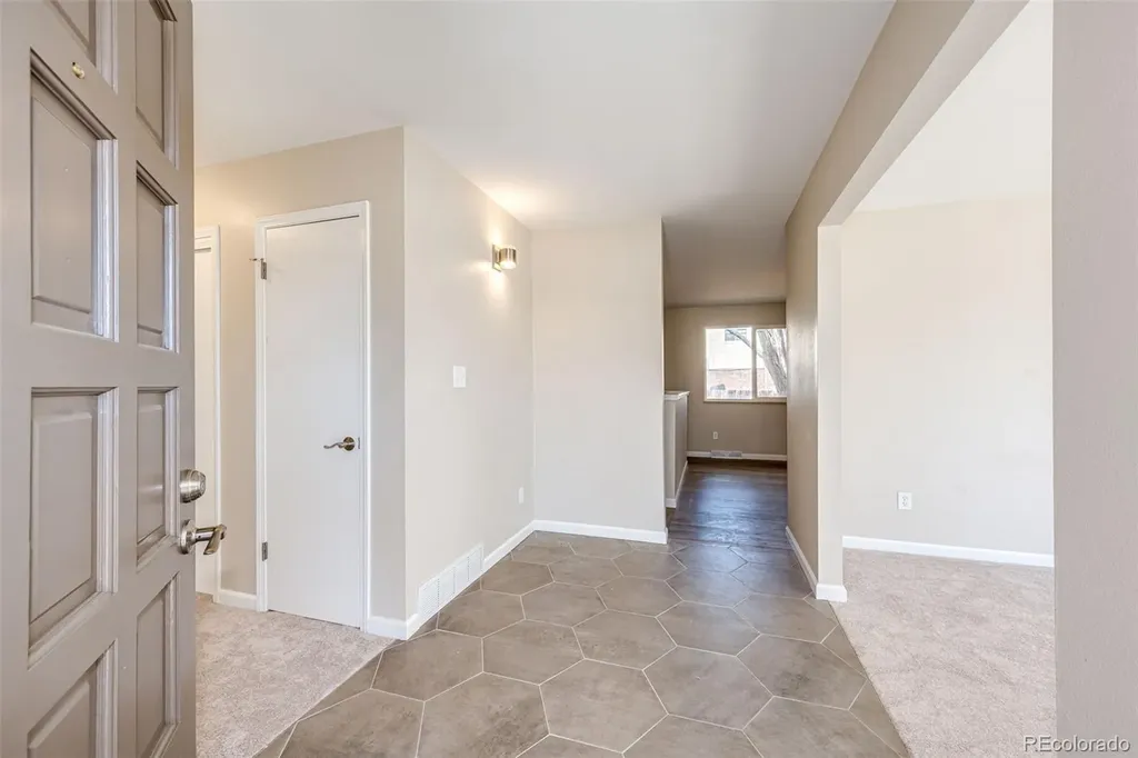5829 W Fair Drive Littleton CO 80123