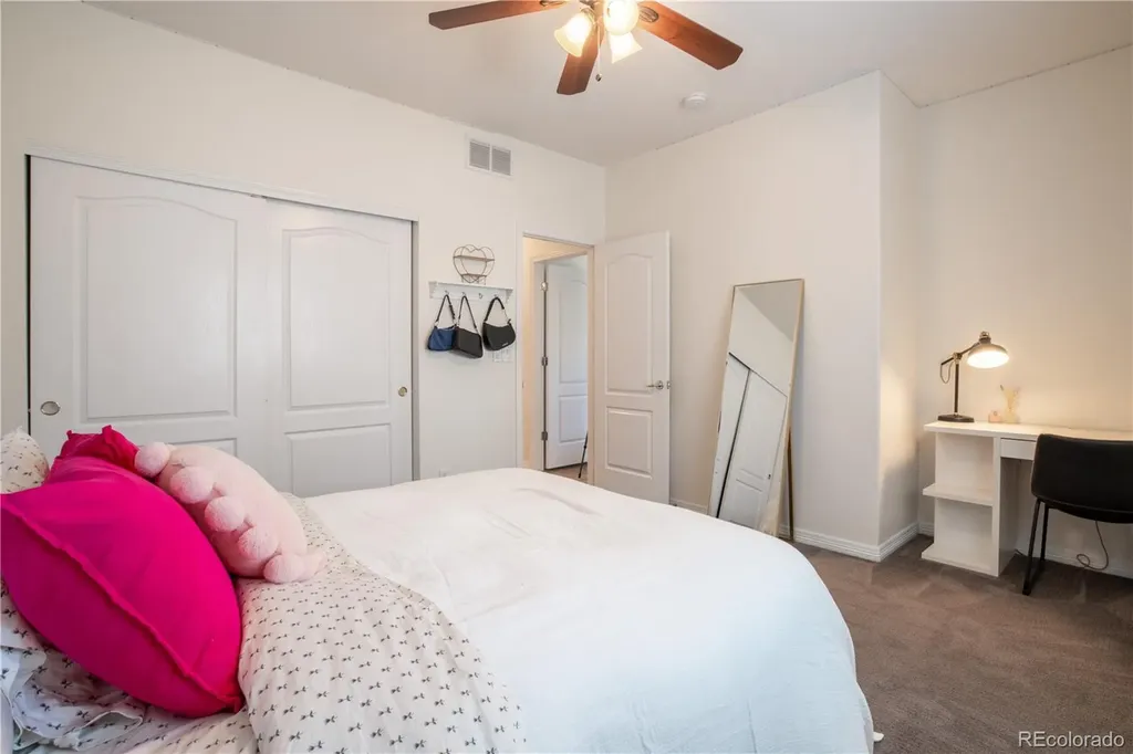 2550 Shadecrest Place Littleton CO 80126