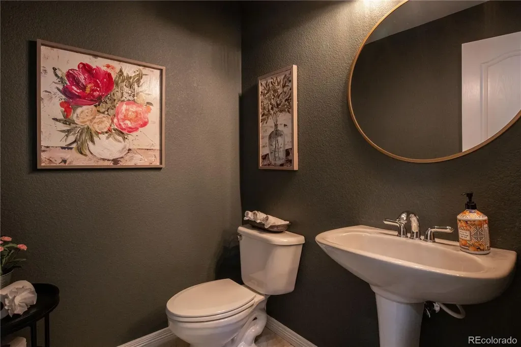 2550 Shadecrest Place Littleton CO 80126