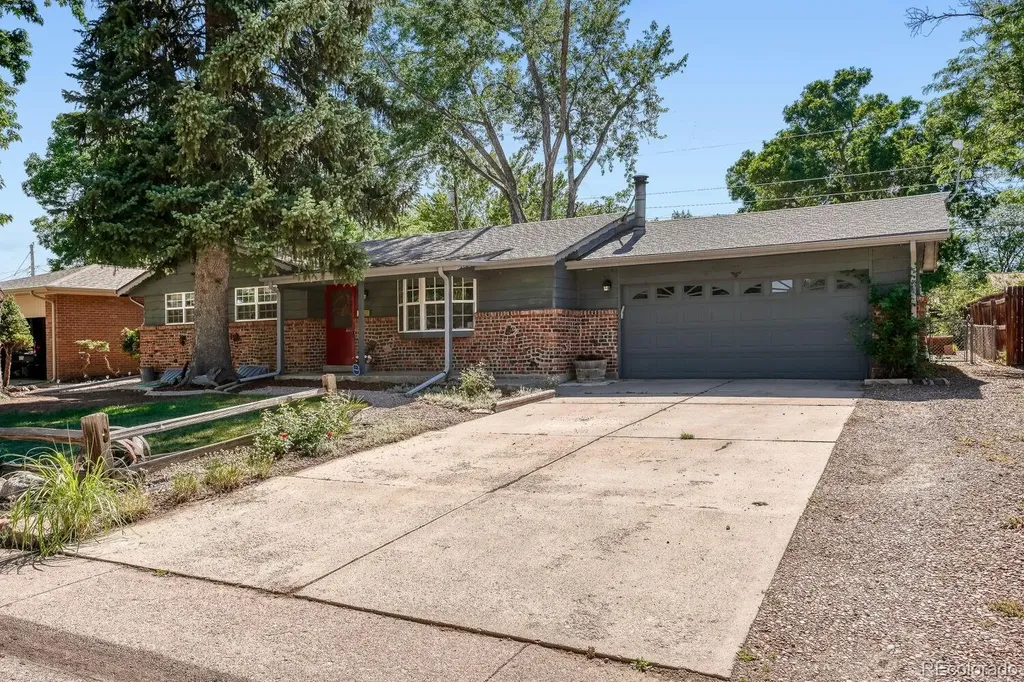 1743 S Dover Way Lakewood CO 80232
