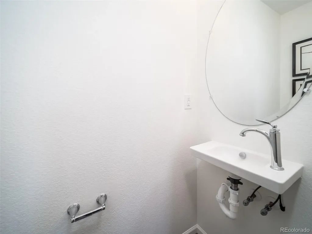 46543 Gold Prairie Drive Bennett CO 80102
