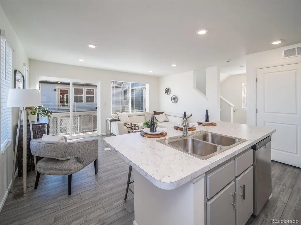 46543 Gold Prairie Drive Bennett CO 80102