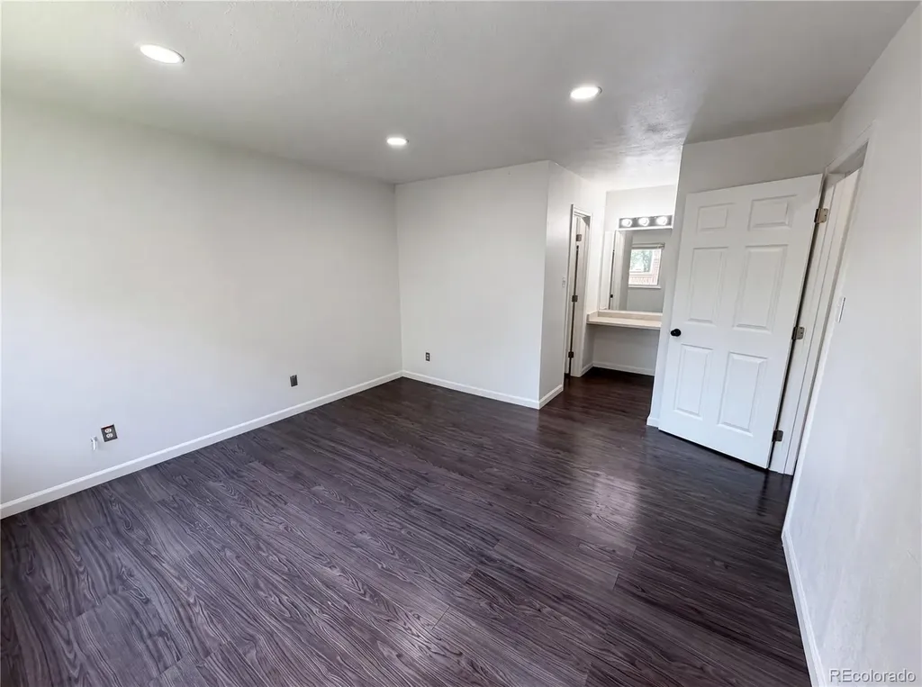 11835 Lincoln Street Denver CO 80233