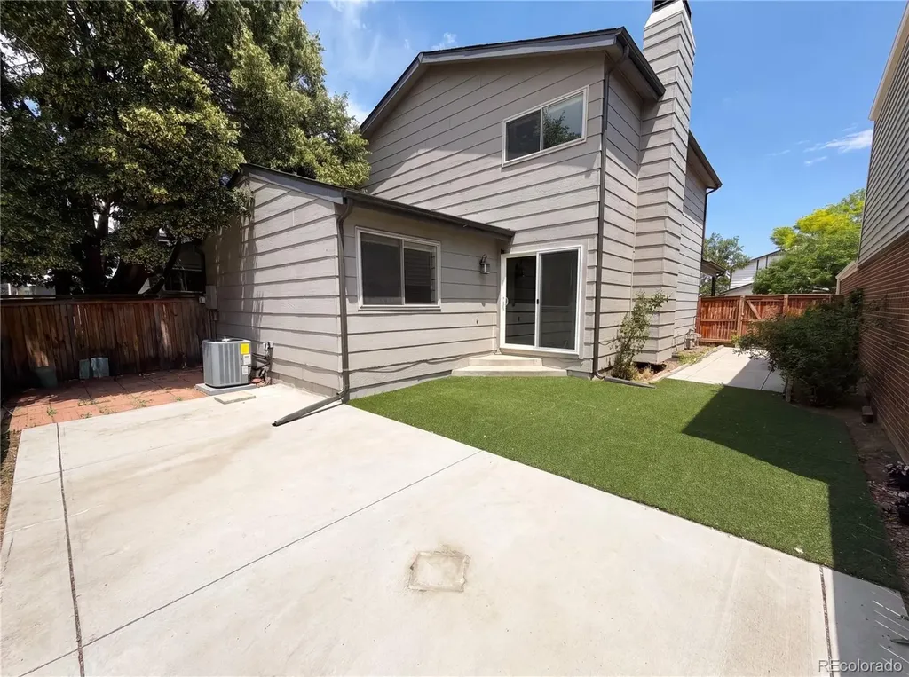 11835 Lincoln Street Denver CO 80233