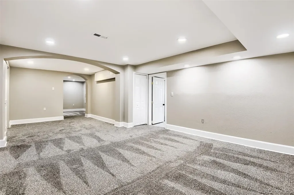 2152 S Eldridge Street Lakewood CO 80228