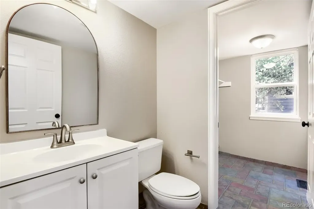 2152 S Eldridge Street Lakewood CO 80228