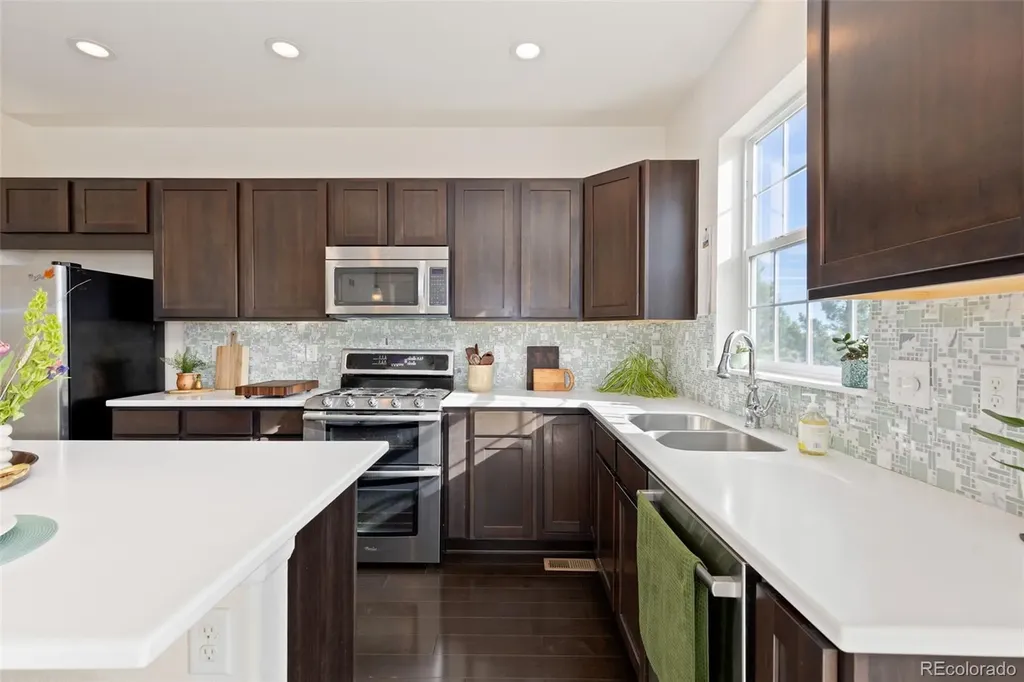 4721 Raven Run Broomfield CO 80023
