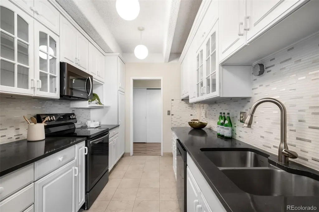 7877 E Mississippi Avenue Denver CO 80247