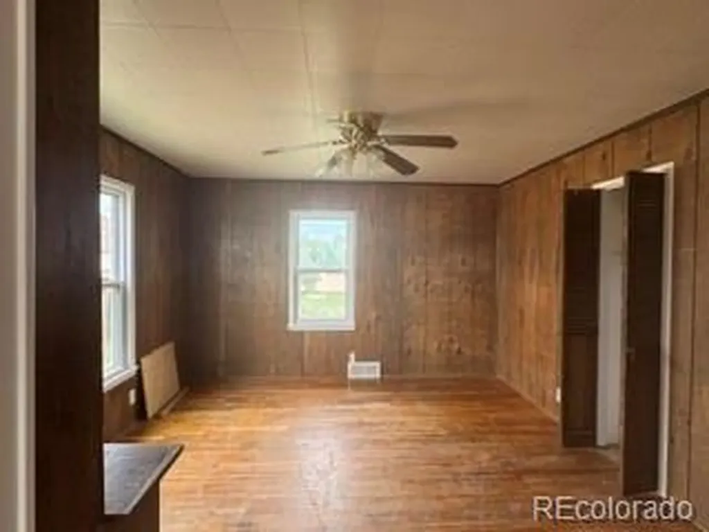 811 S Date Street Yuma CO 80759