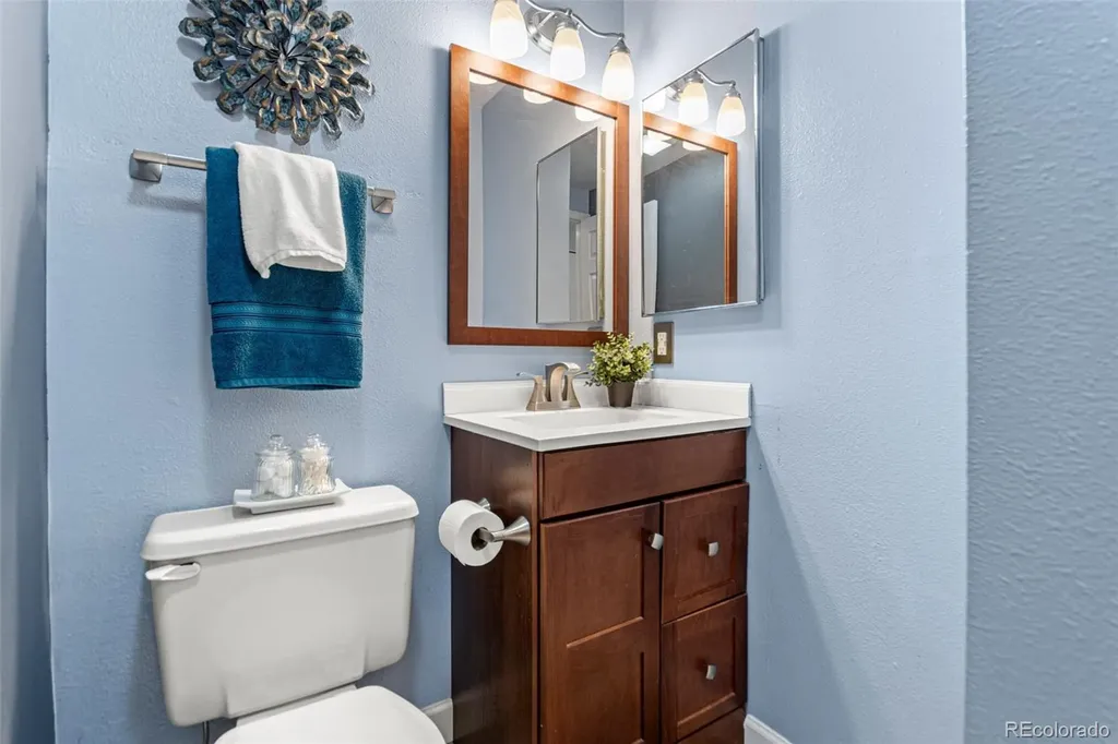 6906 W 48th Avenue Wheat Ridge CO 80033