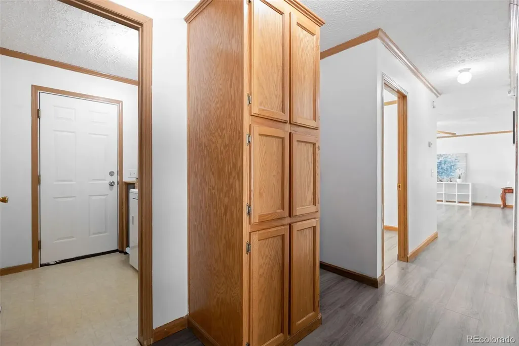 5690 W Bryant Street Denver CO 80221