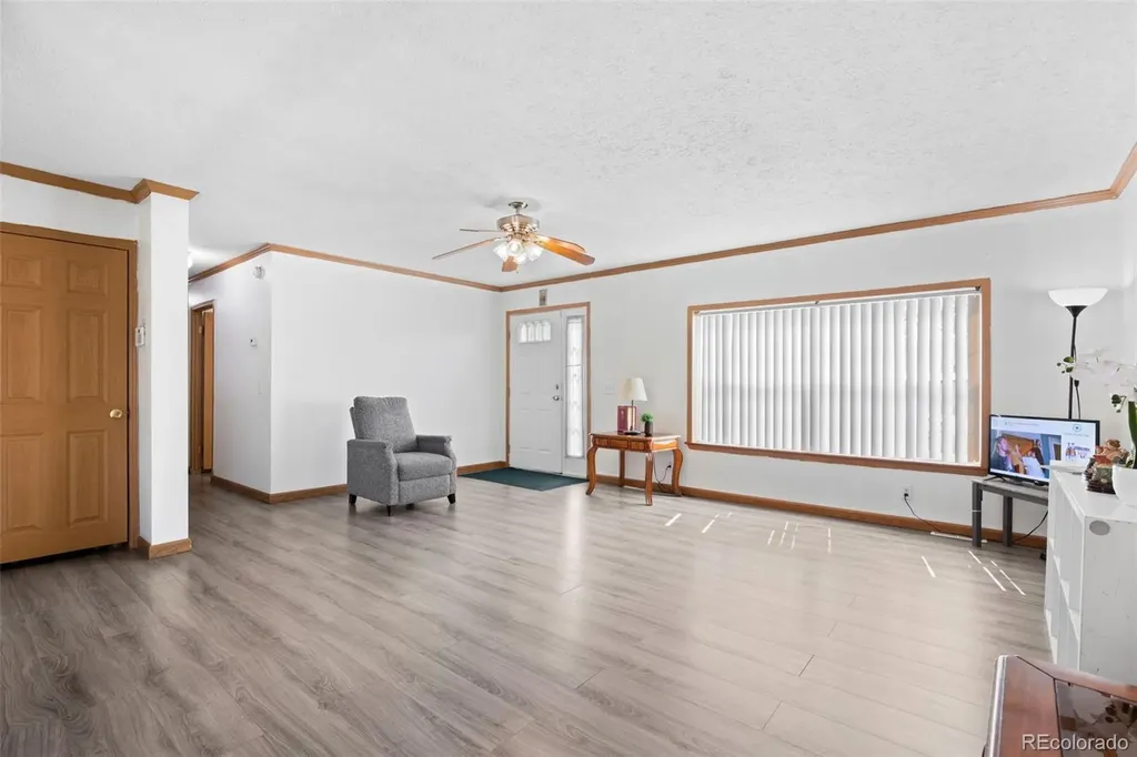 5690 W Bryant Street Denver CO 80221