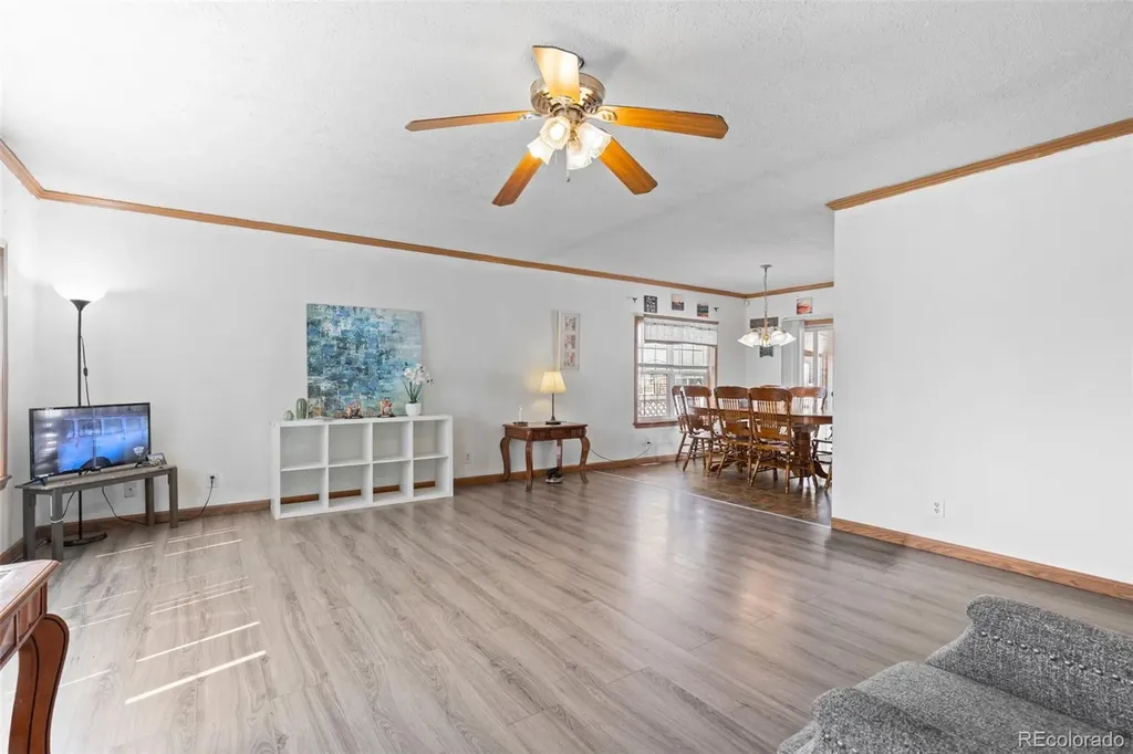 5690 W Bryant Street Denver CO 80221