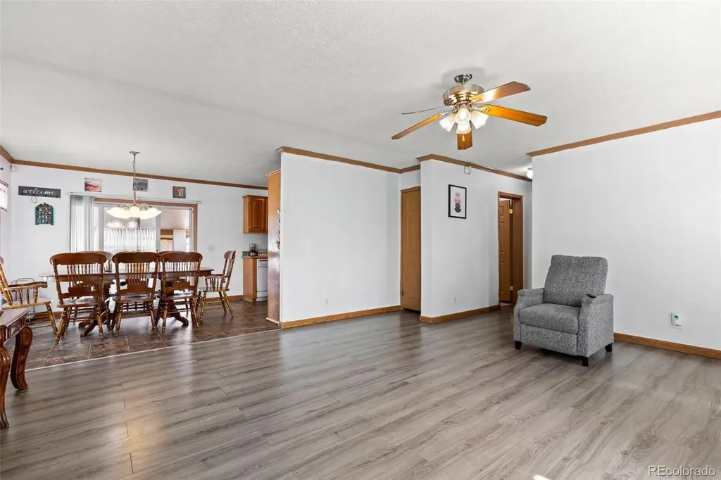 5690 W Bryant Street Denver CO 80221