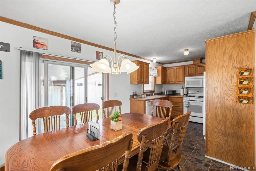 5690 W Bryant Street Denver CO 80221
